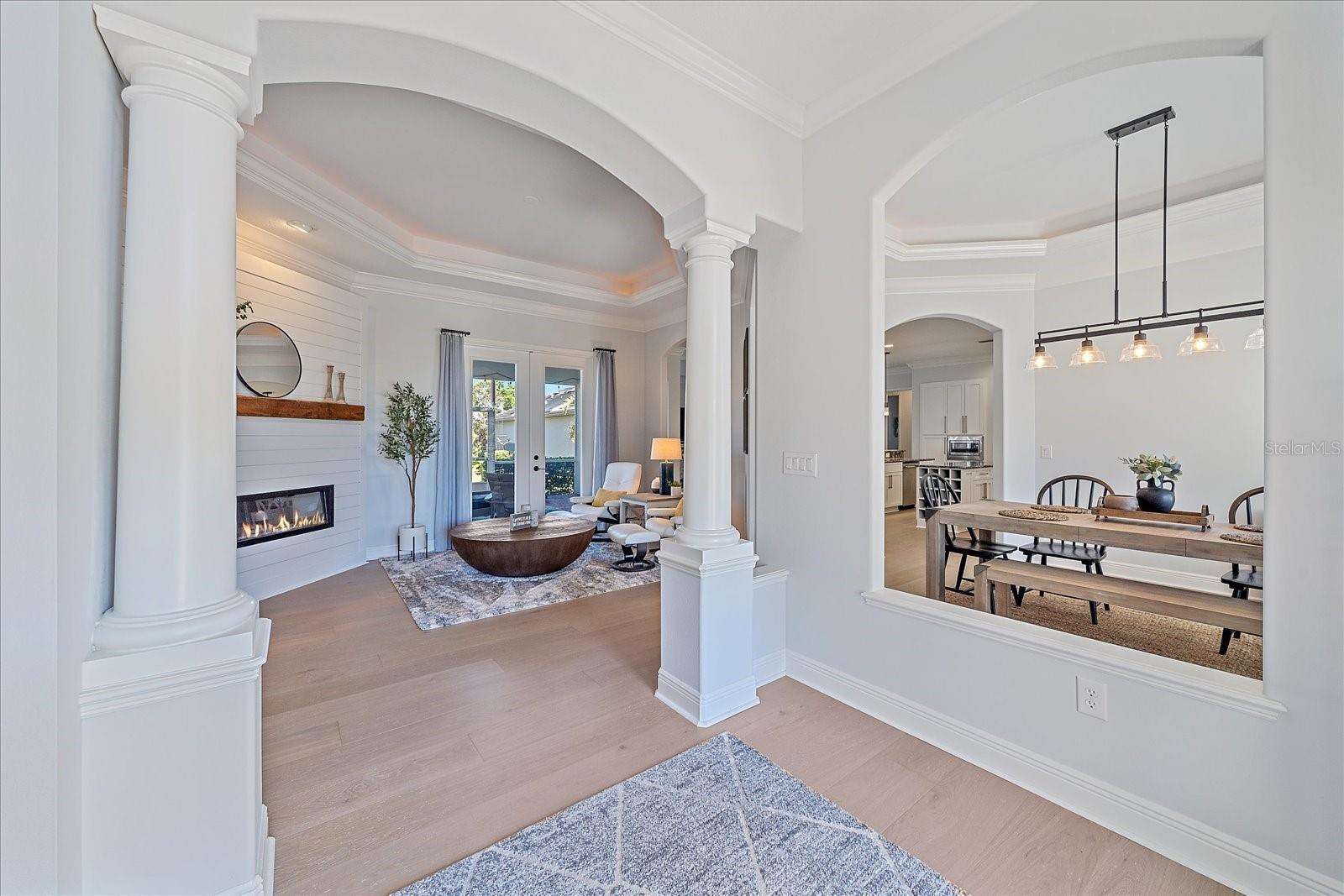 366 S CREEK CT — photo 4