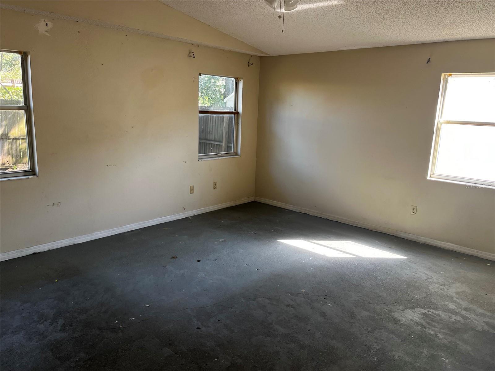 1890 FEATHER TREE CIR — photo 11