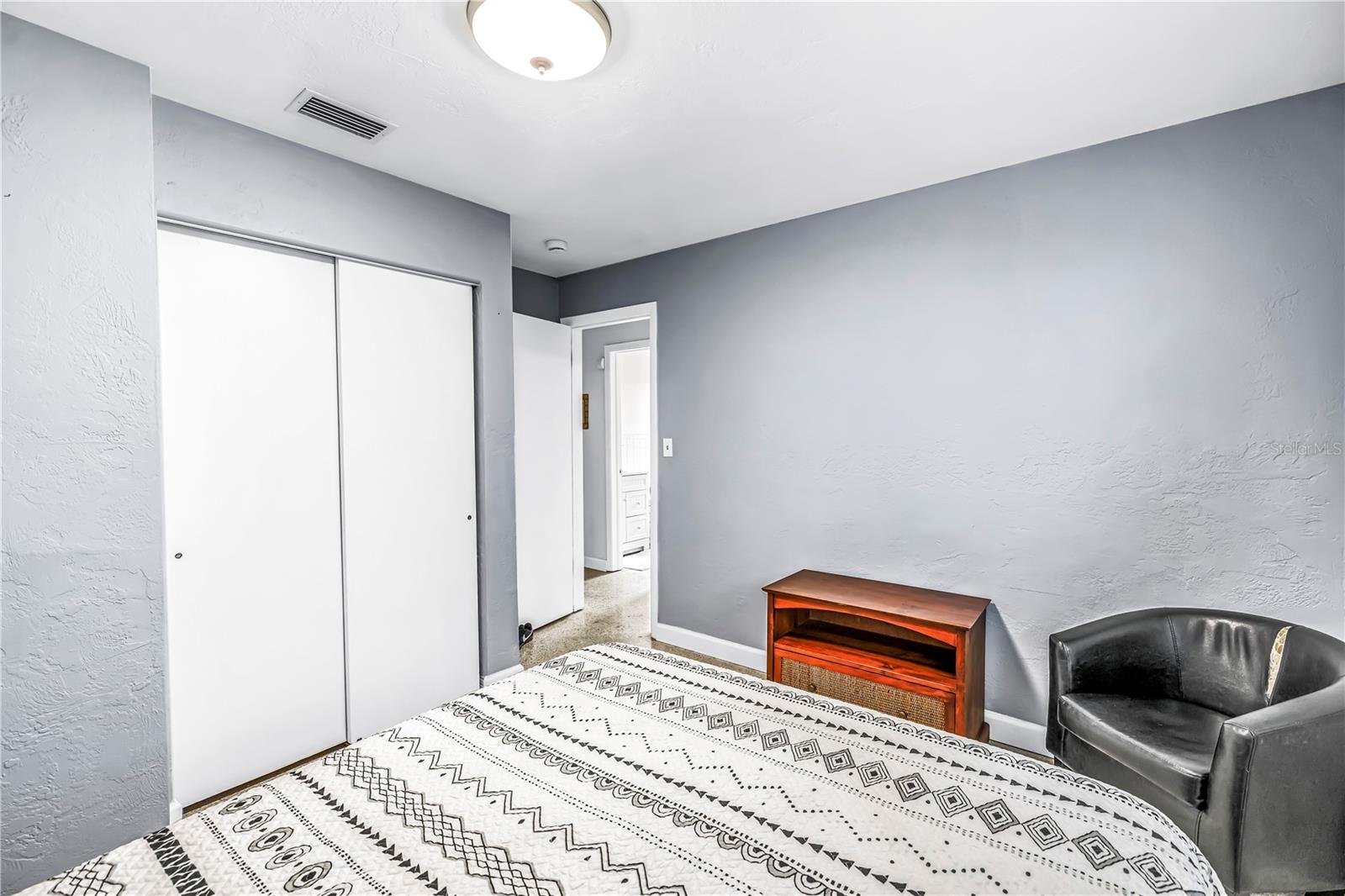 2511 QUINCY ST S — photo 23