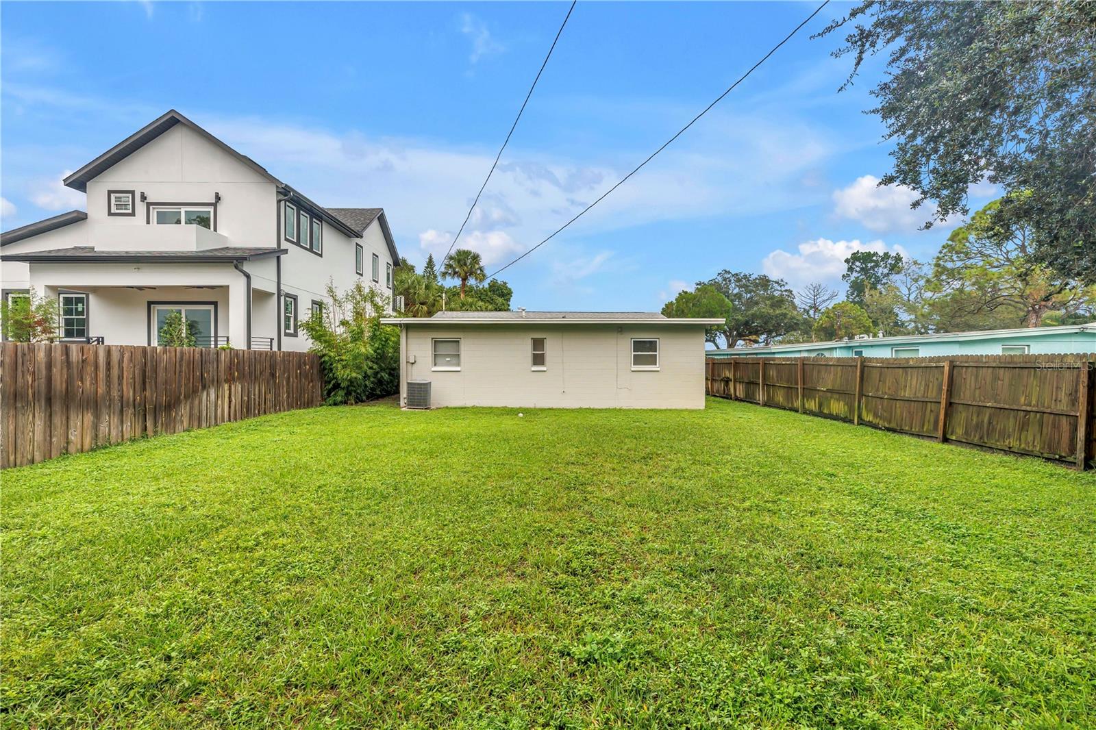 2511 QUINCY ST S — photo 32