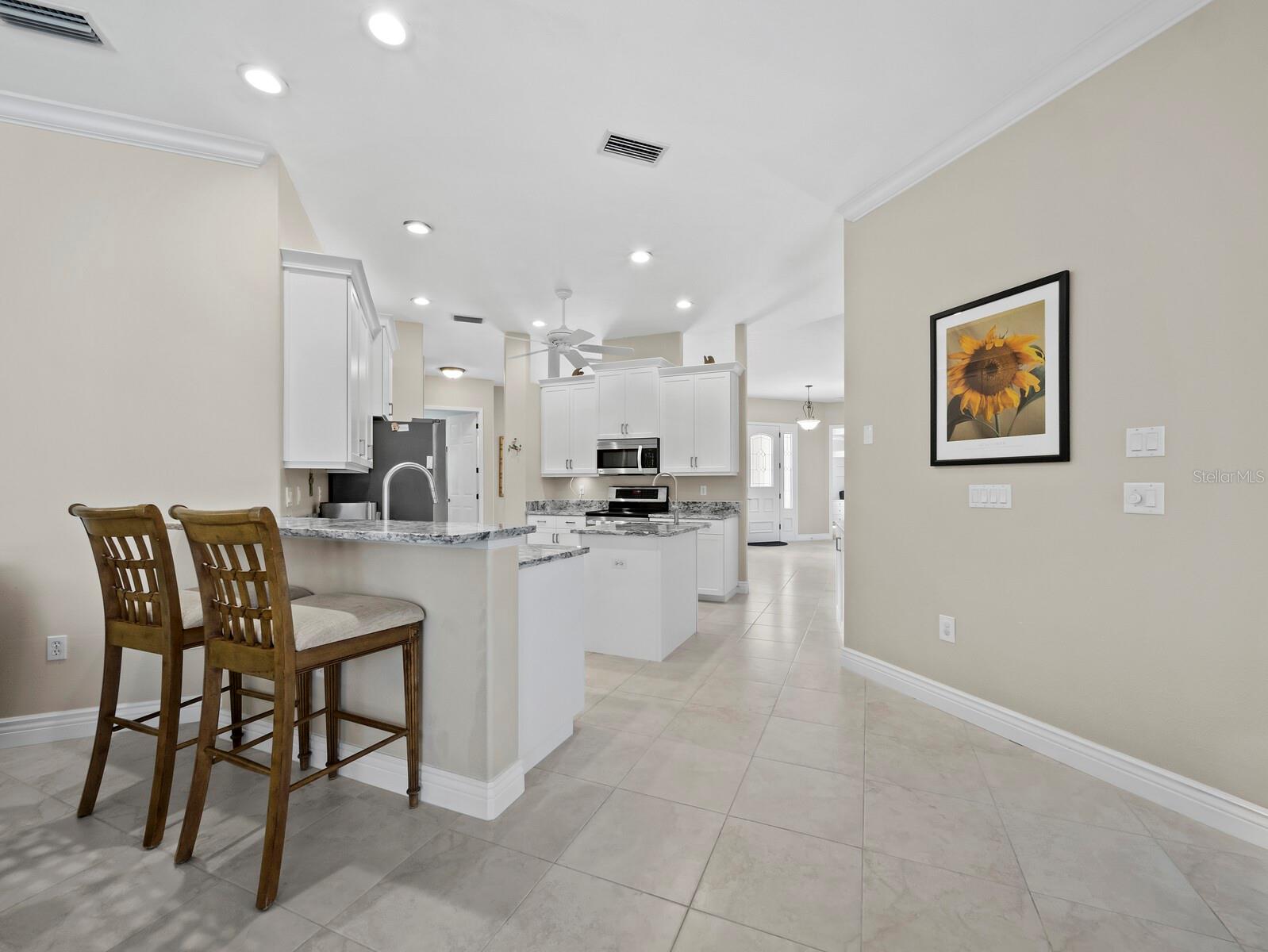 6643 BUTLERS CREST DR — photo 12