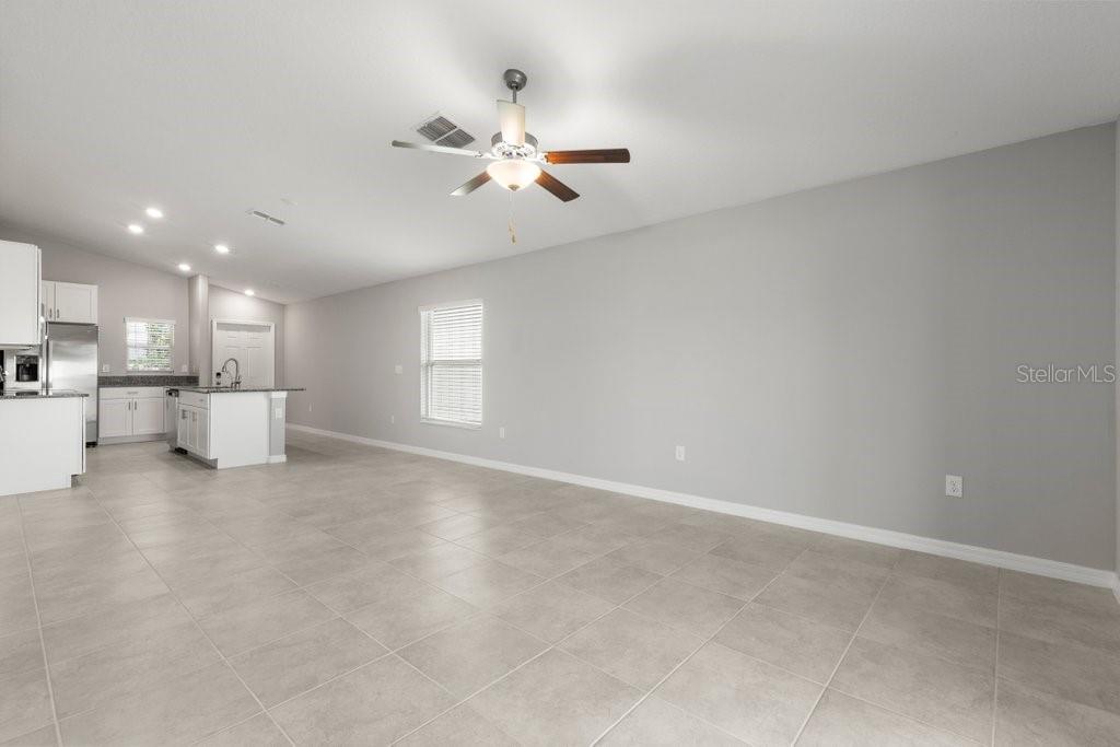 7110 AMELIA COVE CT — photo 3