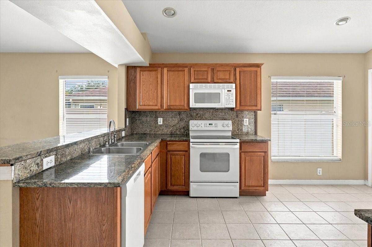 2610 BUCKHORN PRESERVE BLVD — photo 39