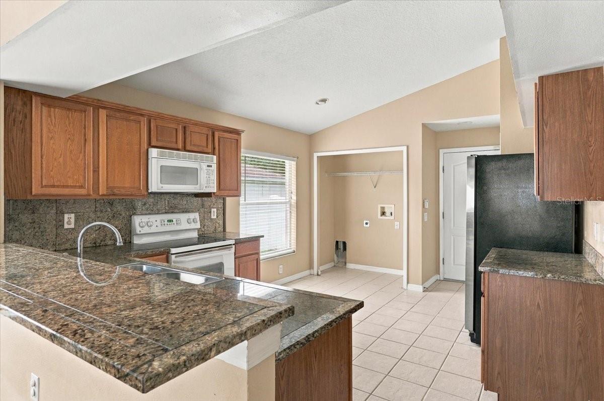 2610 BUCKHORN PRESERVE BLVD — photo 38