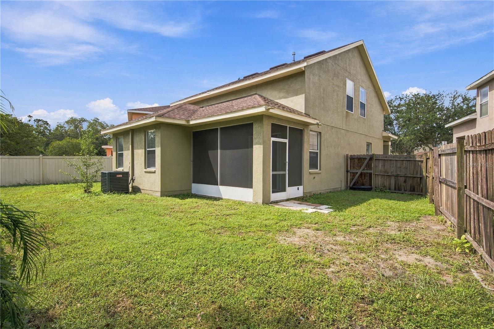 10321 AVELAR RIDGE DR — photo 28