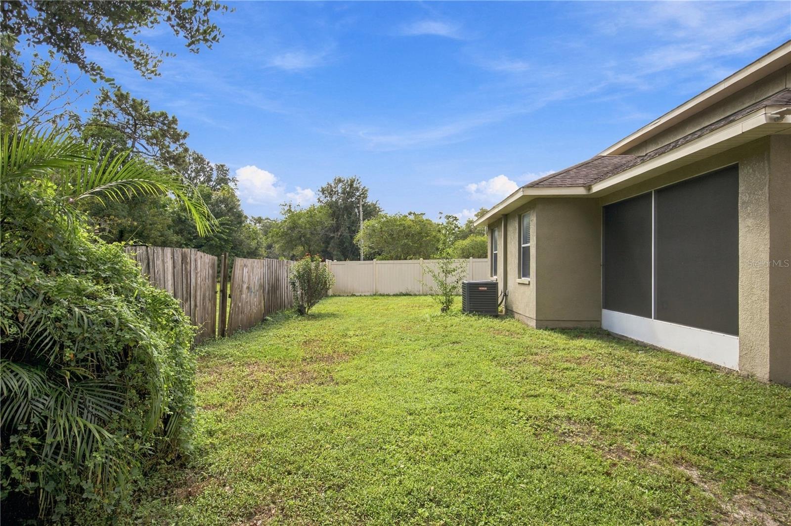 10321 AVELAR RIDGE DR — photo 29
