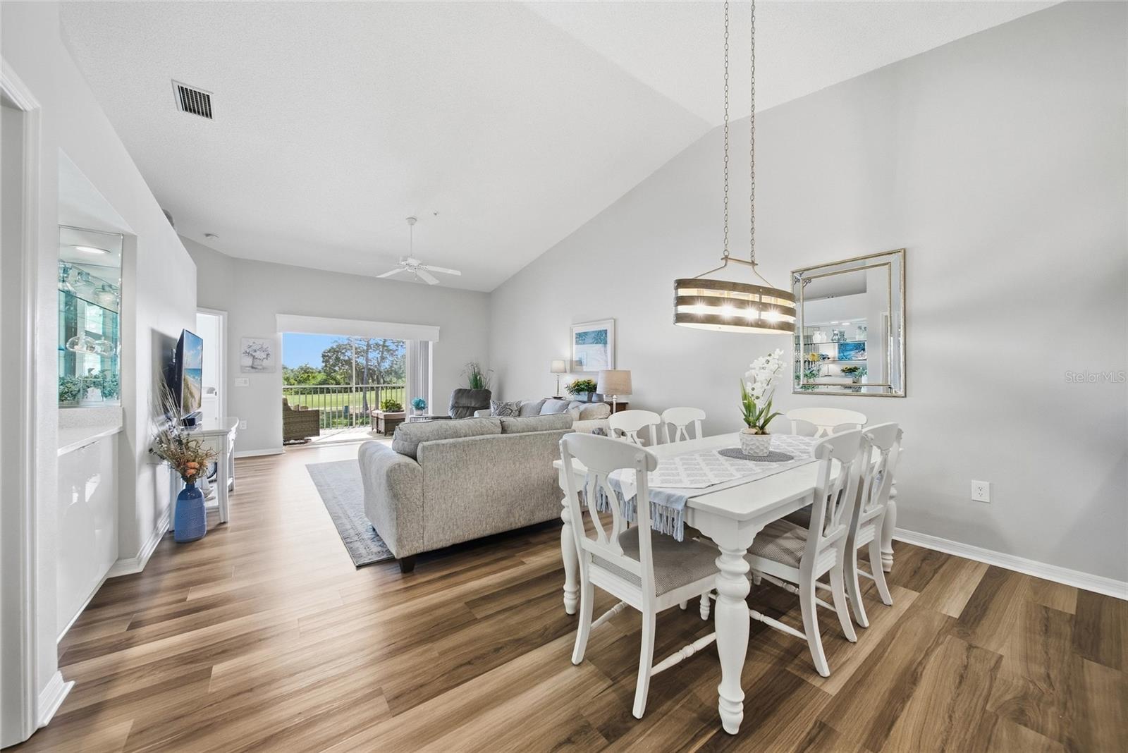 5231 MAHOGANY RUN AVE #321 — photo 3