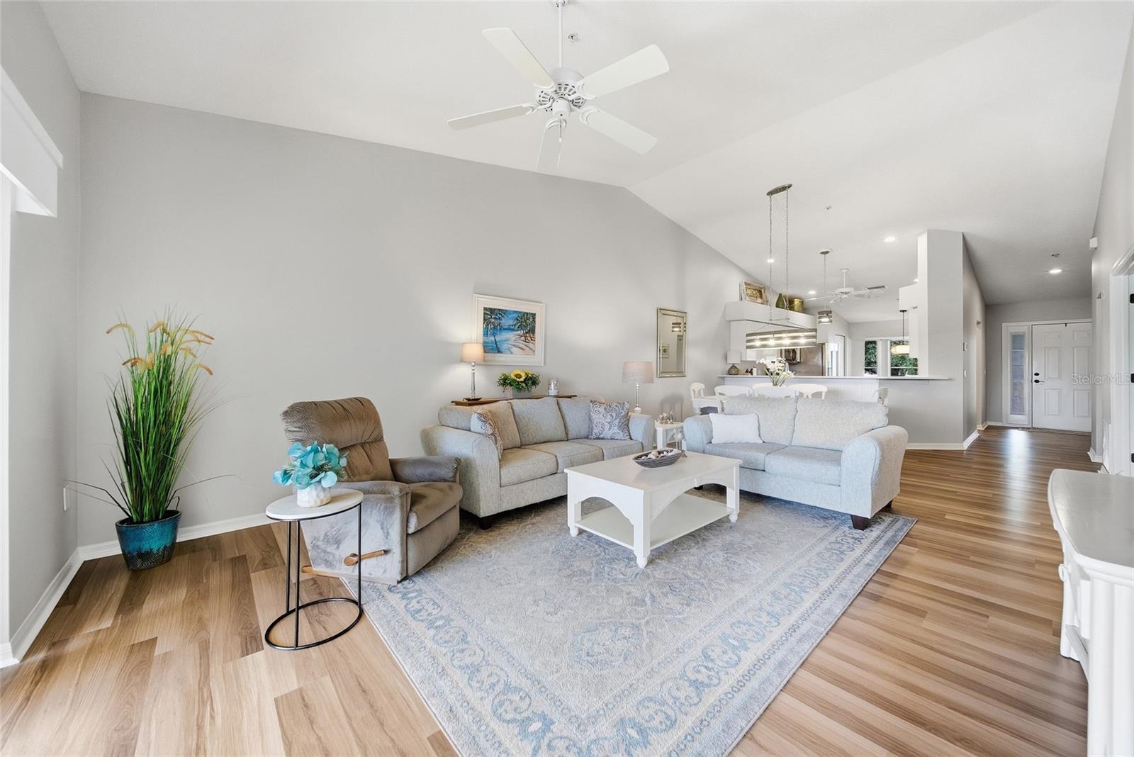 5231 MAHOGANY RUN AVE #321 — photo 6