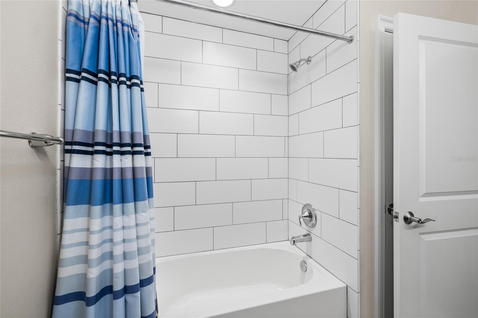 5915 ALANA LEIGH PL — photo 47