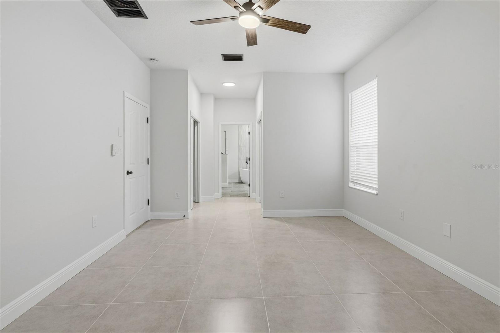 8201 CYPRESS BREEZE WAY — photo 17