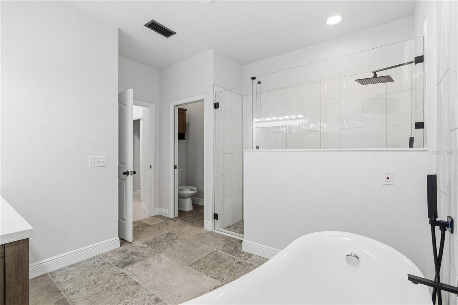 8201 CYPRESS BREEZE WAY — photo 22