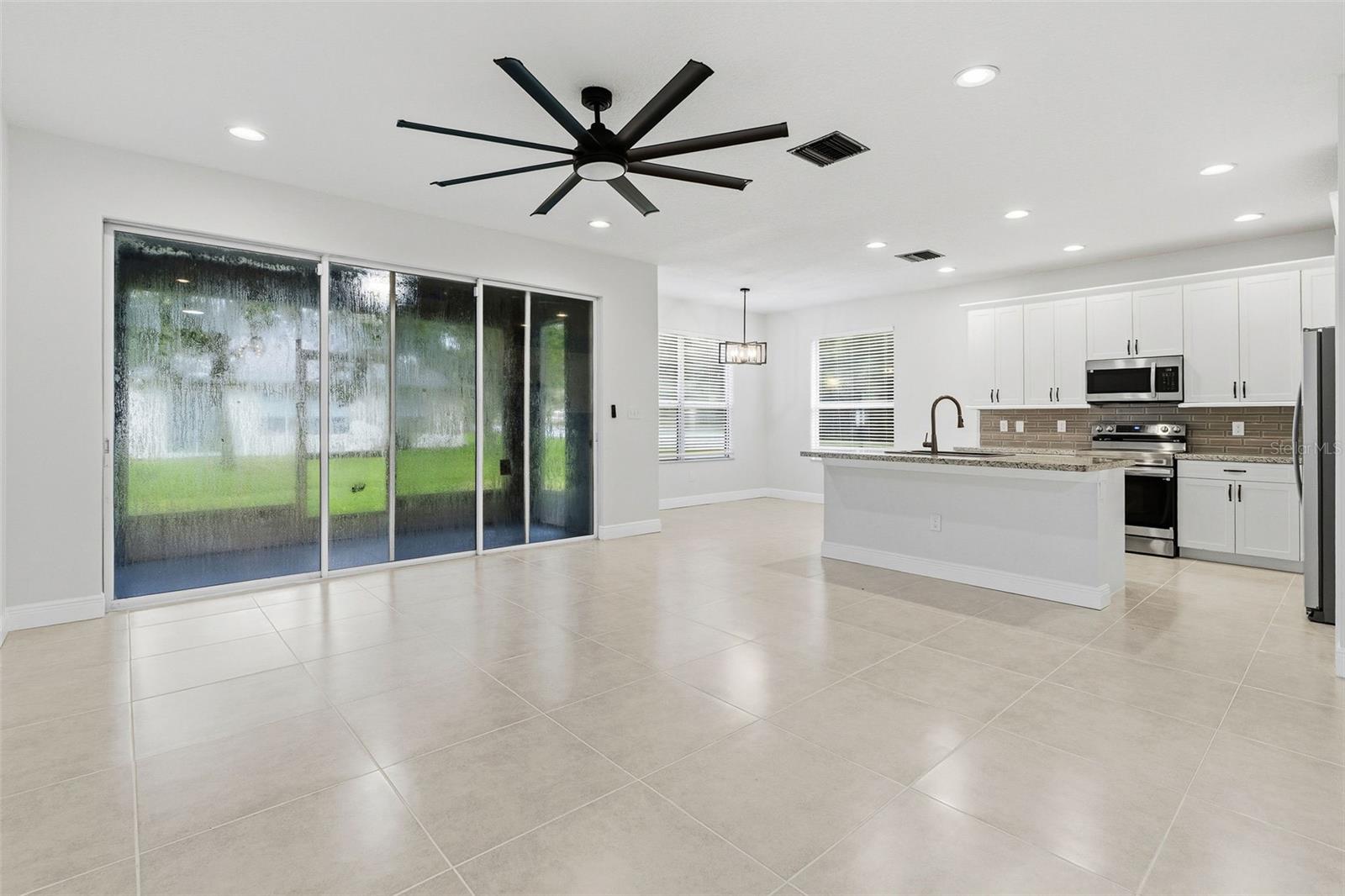 8201 CYPRESS BREEZE WAY — photo 8