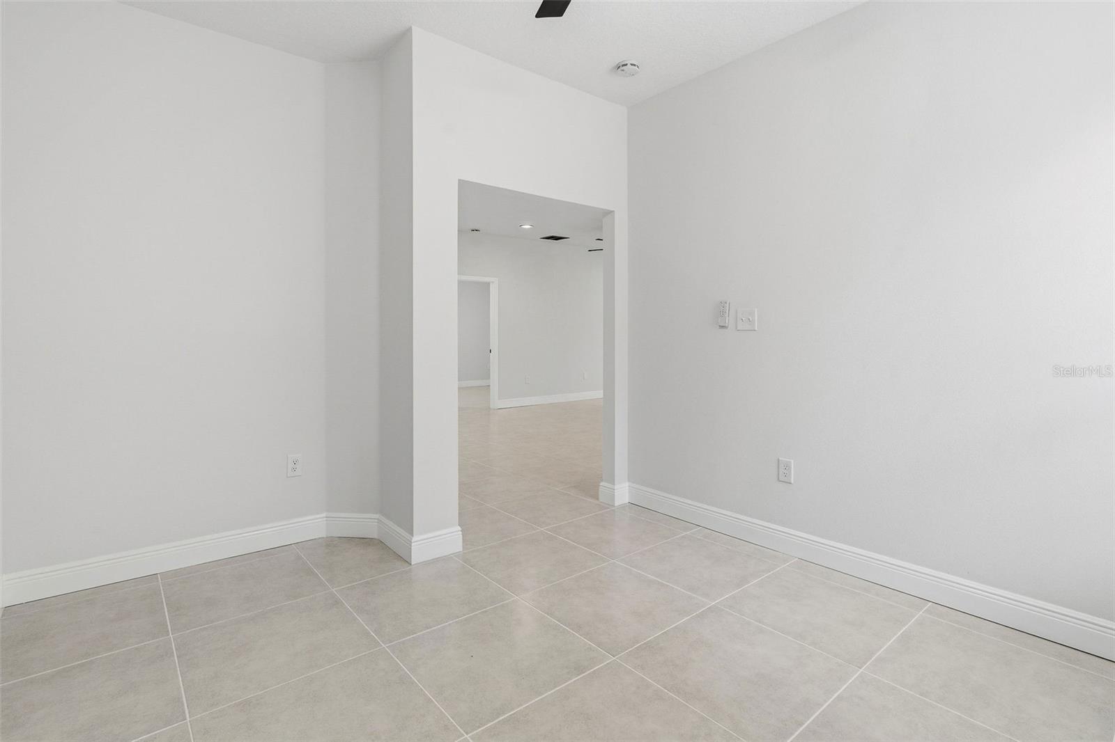 8201 CYPRESS BREEZE WAY — photo 7
