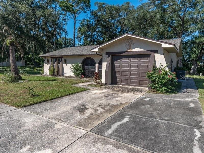 12805 PECAN TREE DR — photo 38