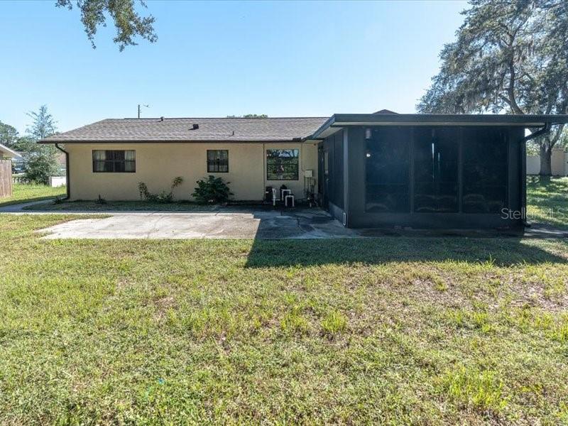 12805 PECAN TREE DR — photo 34