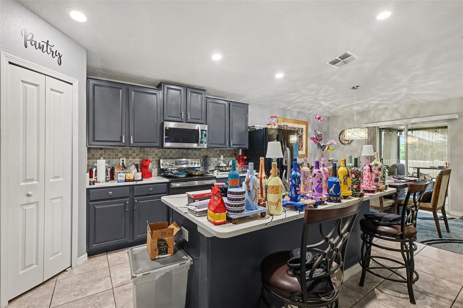 223 CASCADE BEND DR — photo 11