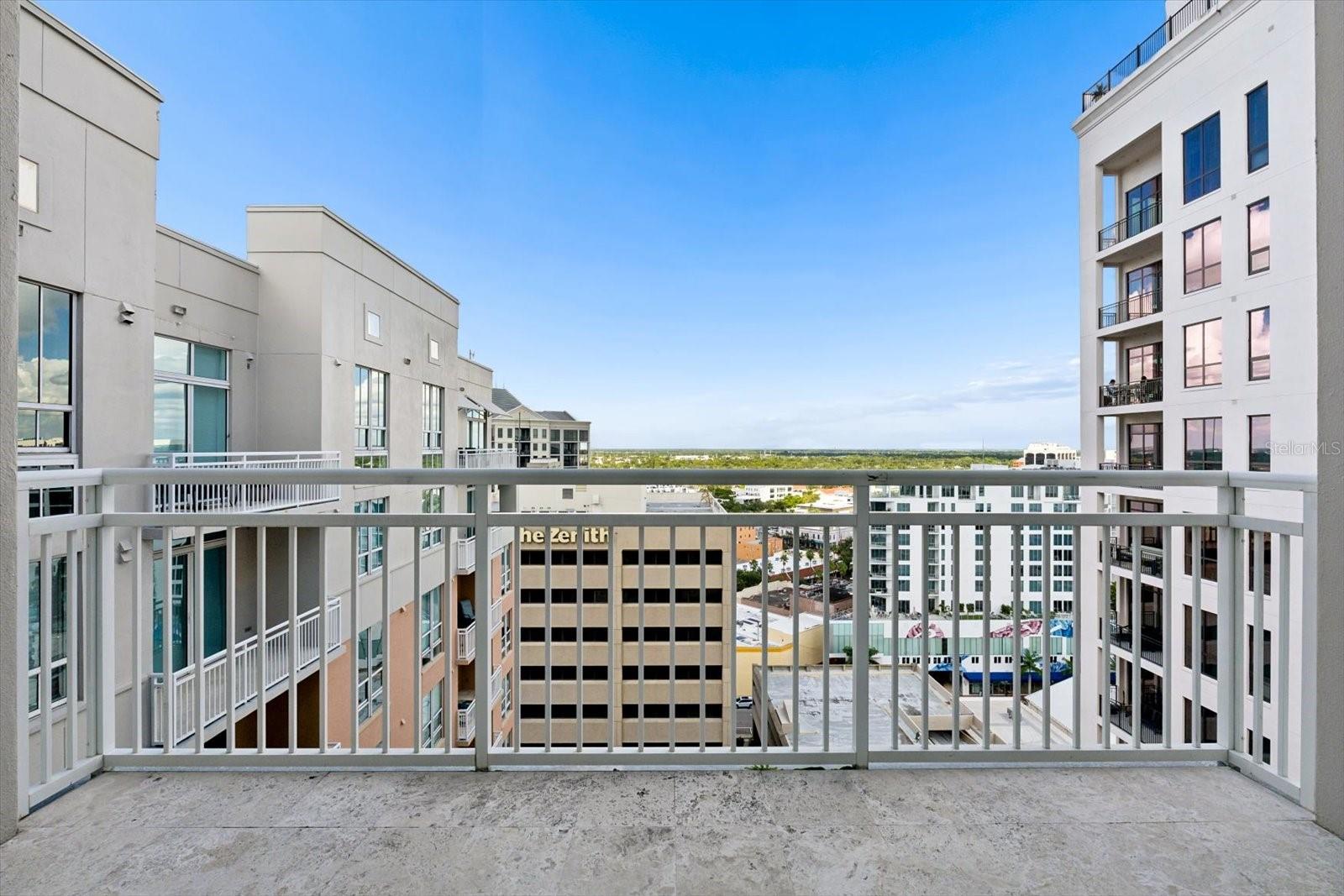 1350 MAIN ST #1703 — photo 35