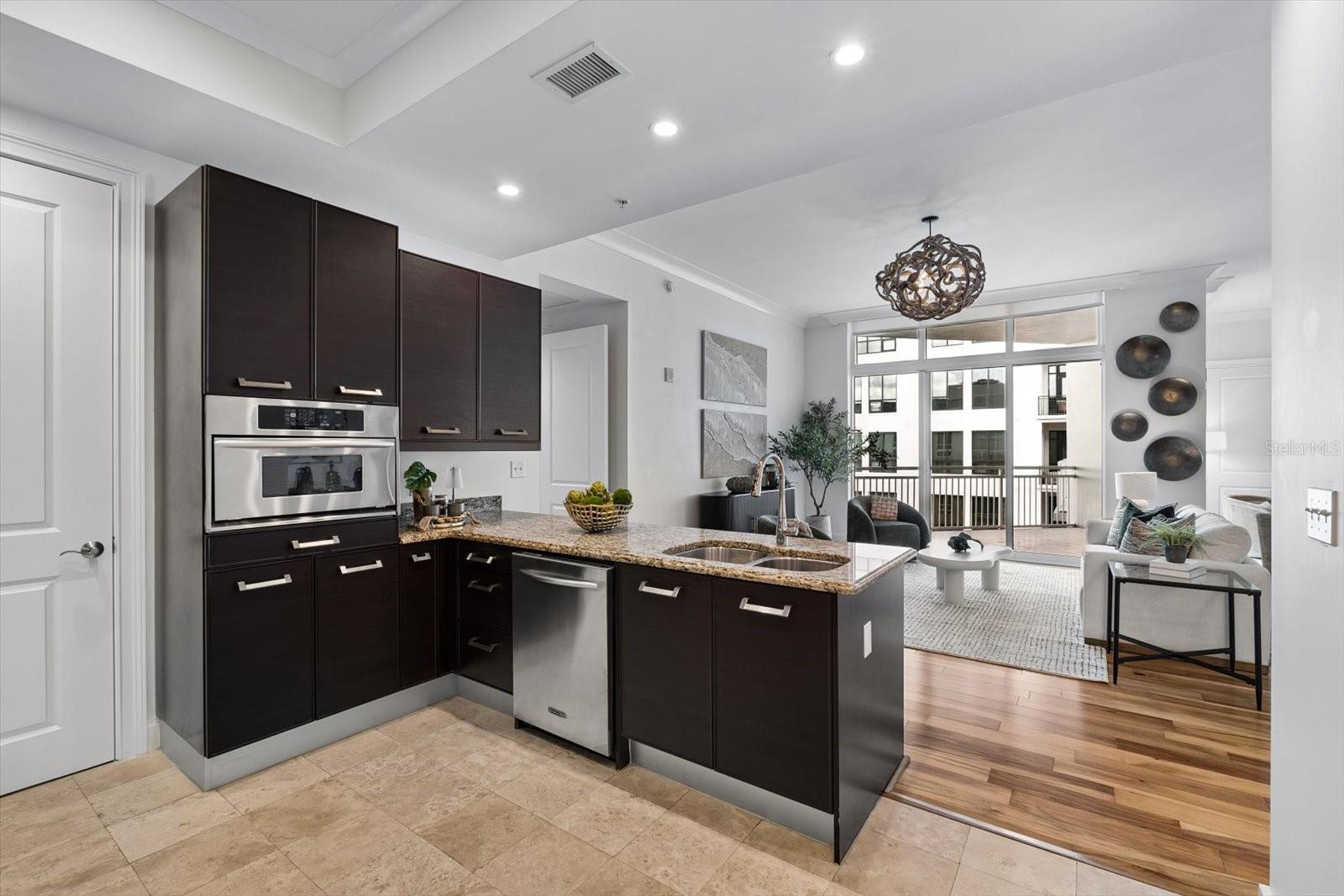 1350 MAIN ST #1703 — photo 19
