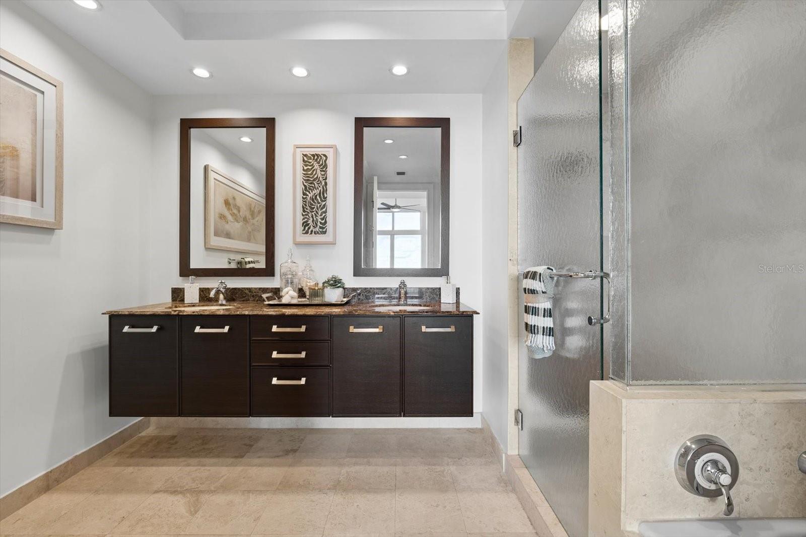 1350 MAIN ST #1703 — photo 39