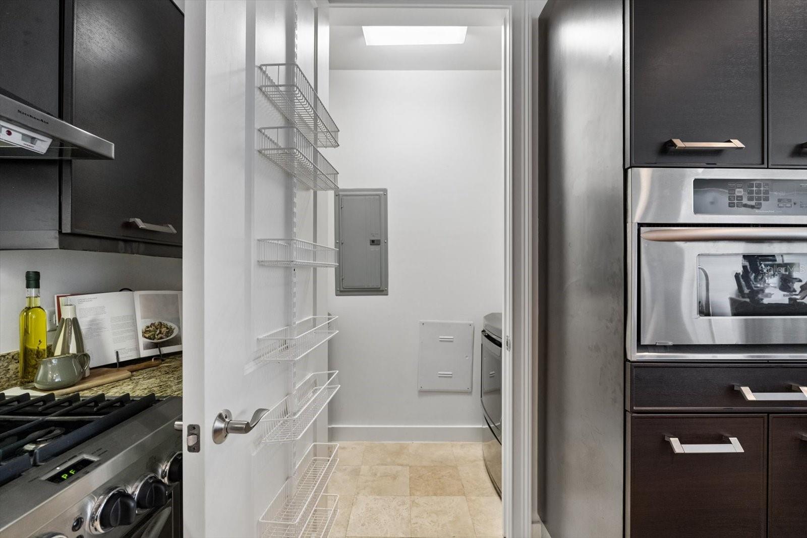 1350 MAIN ST #1703 — photo 46