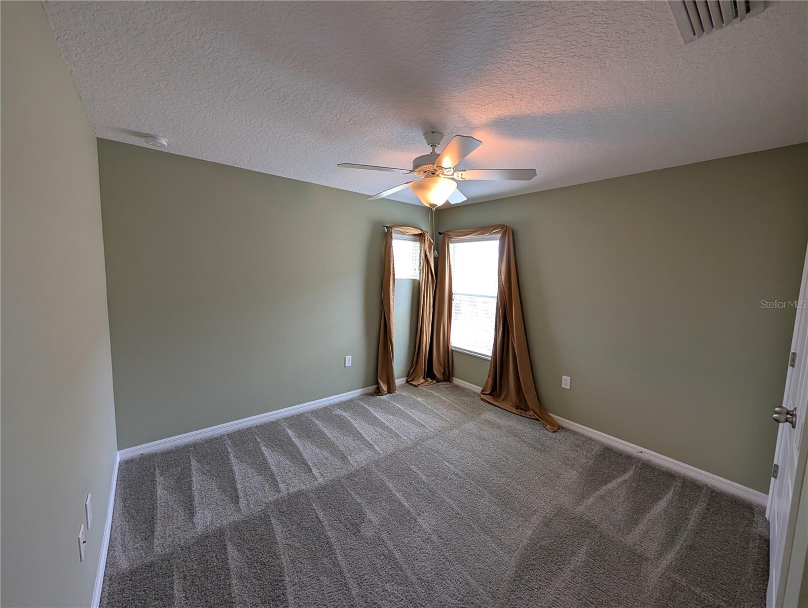 7714 LANDCARE LN — photo 18