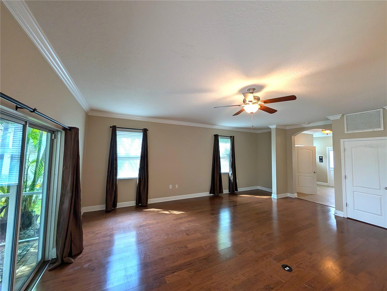 7714 LANDCARE LN — photo 10