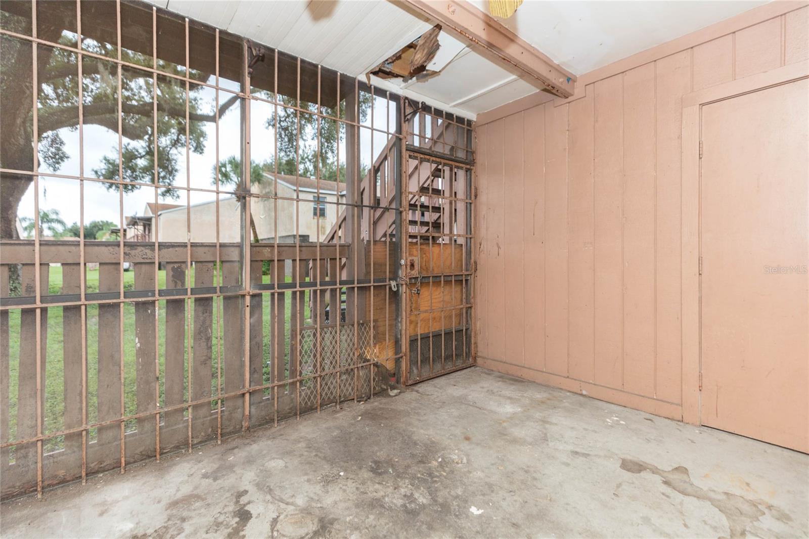 9035 WESTCHESTER CIR #133 — photo 34