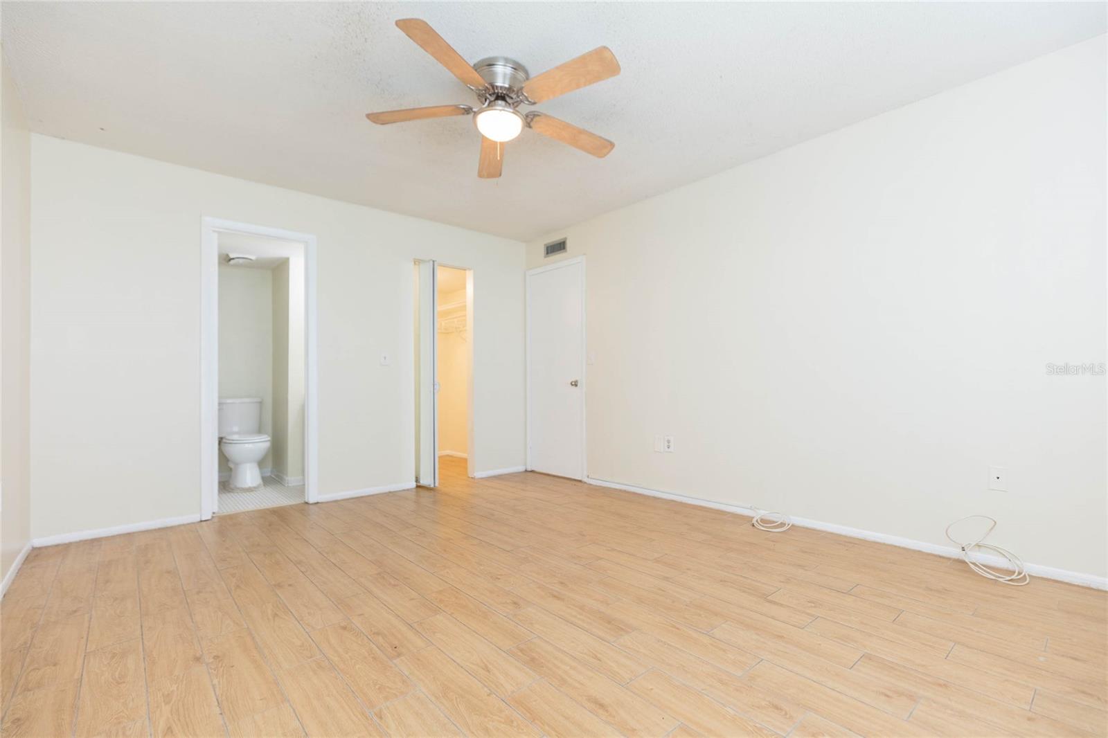 9035 WESTCHESTER CIR #133 — photo 27