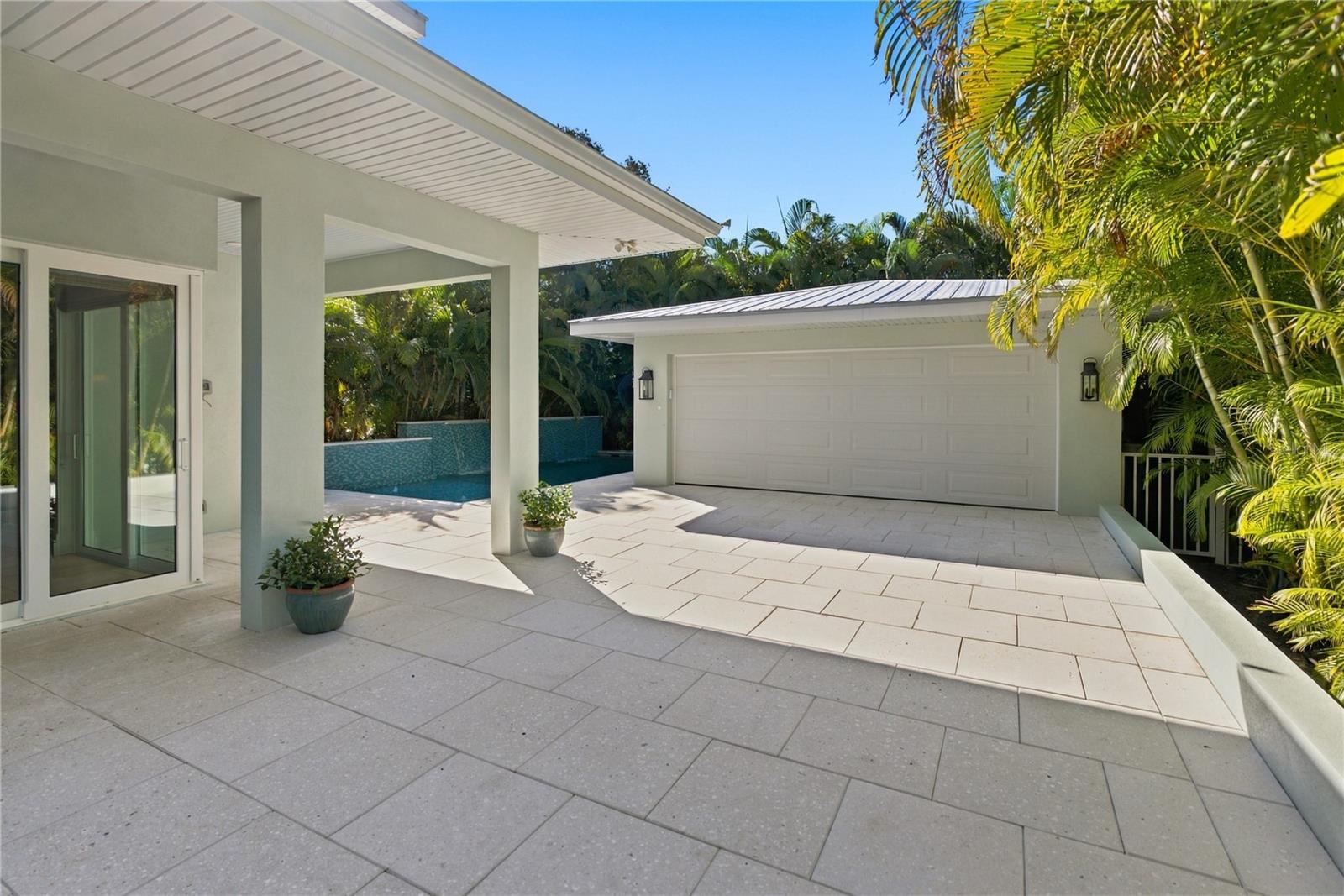 2258 HILLVIEW ST — photo 45