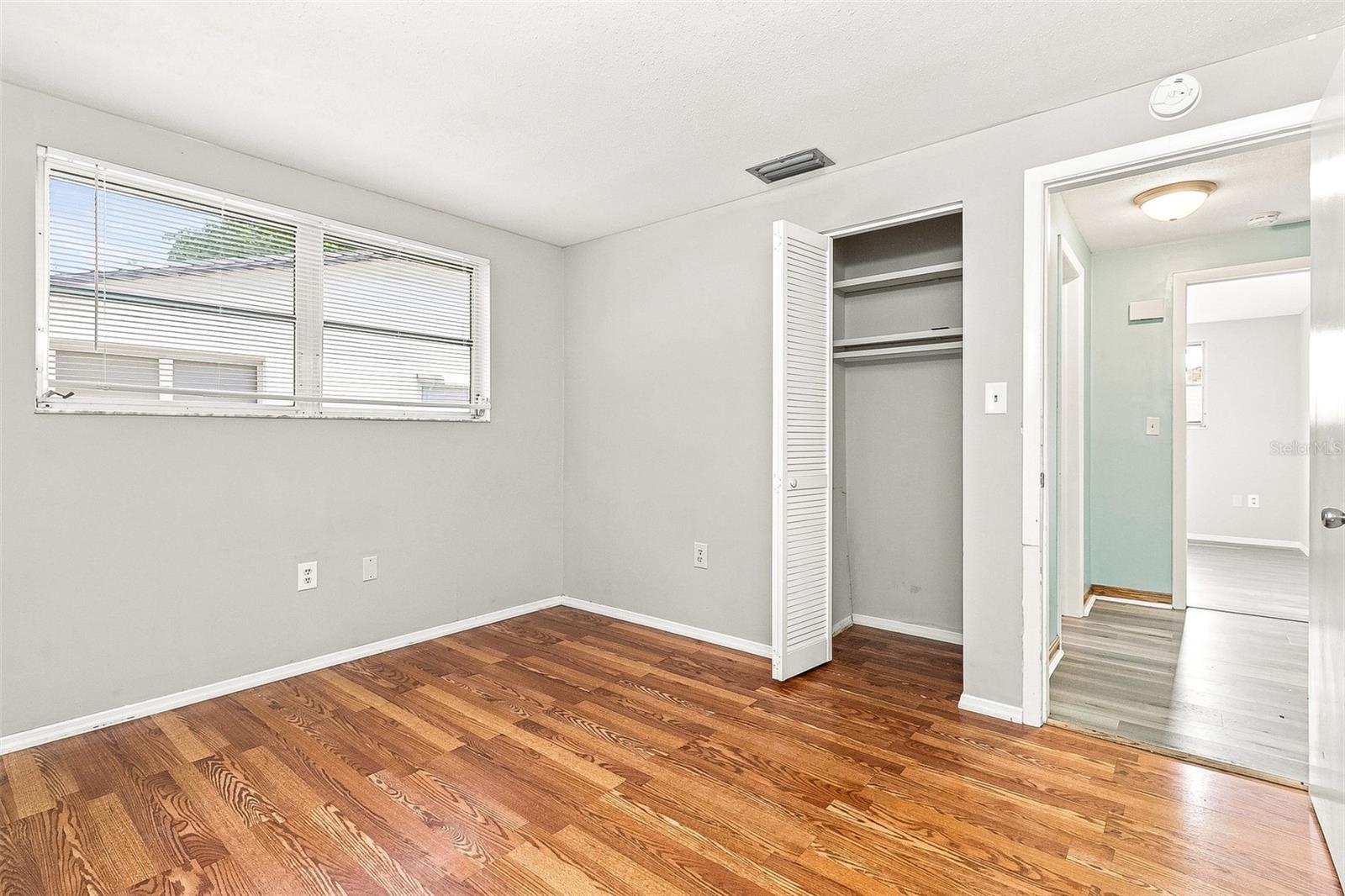 10121 OLEANDER DR — photo 12