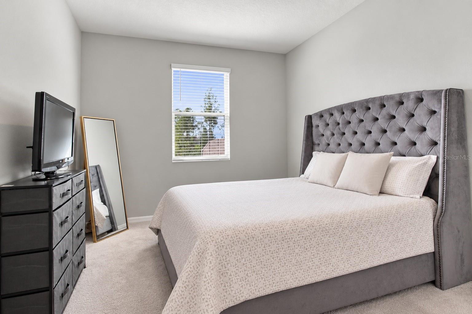 1510 TROPICAL OASIS AVE — photo 20