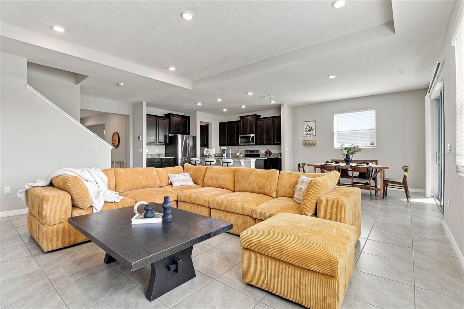 1510 TROPICAL OASIS AVE — photo 13