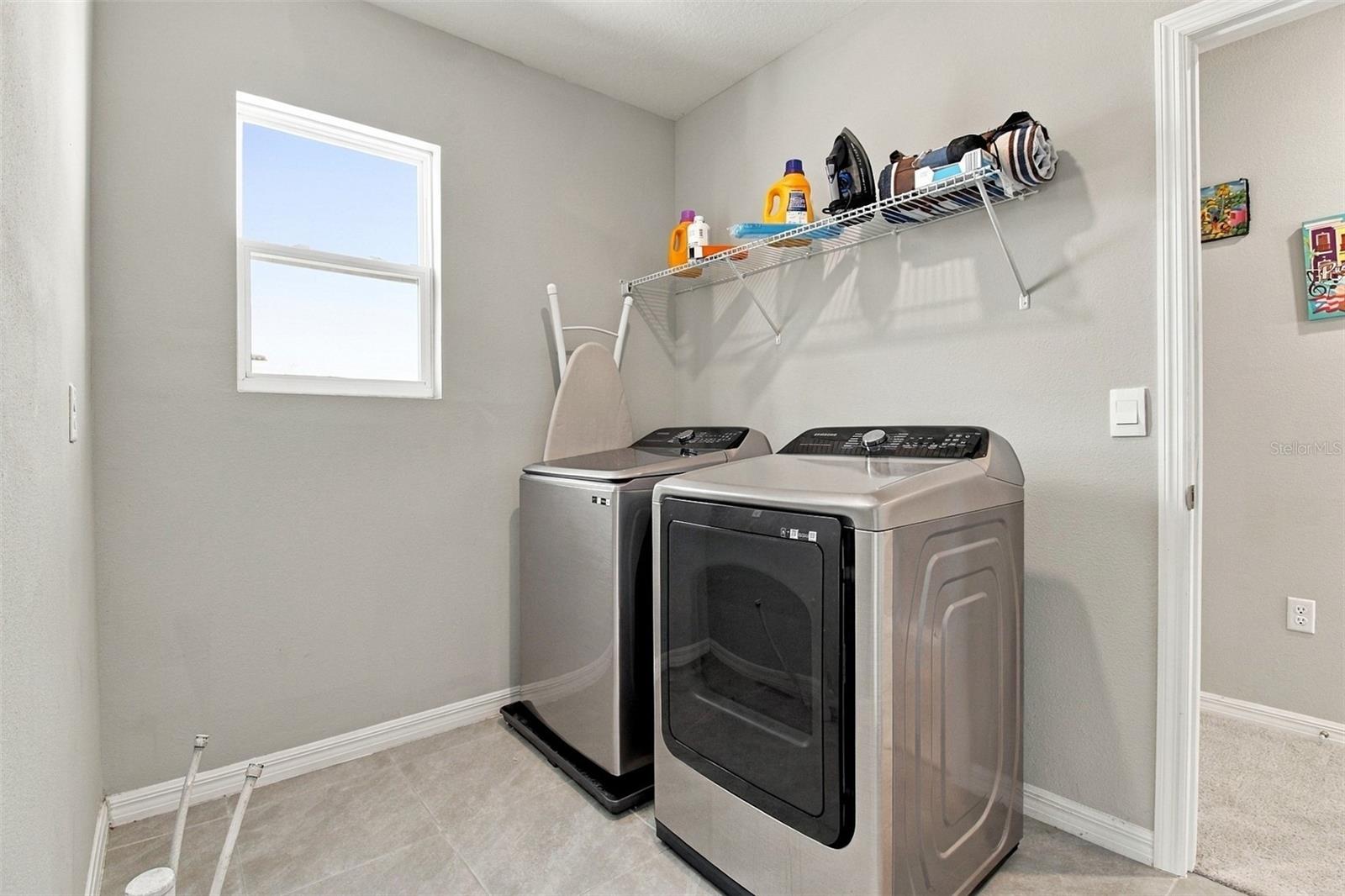 1510 TROPICAL OASIS AVE — photo 37