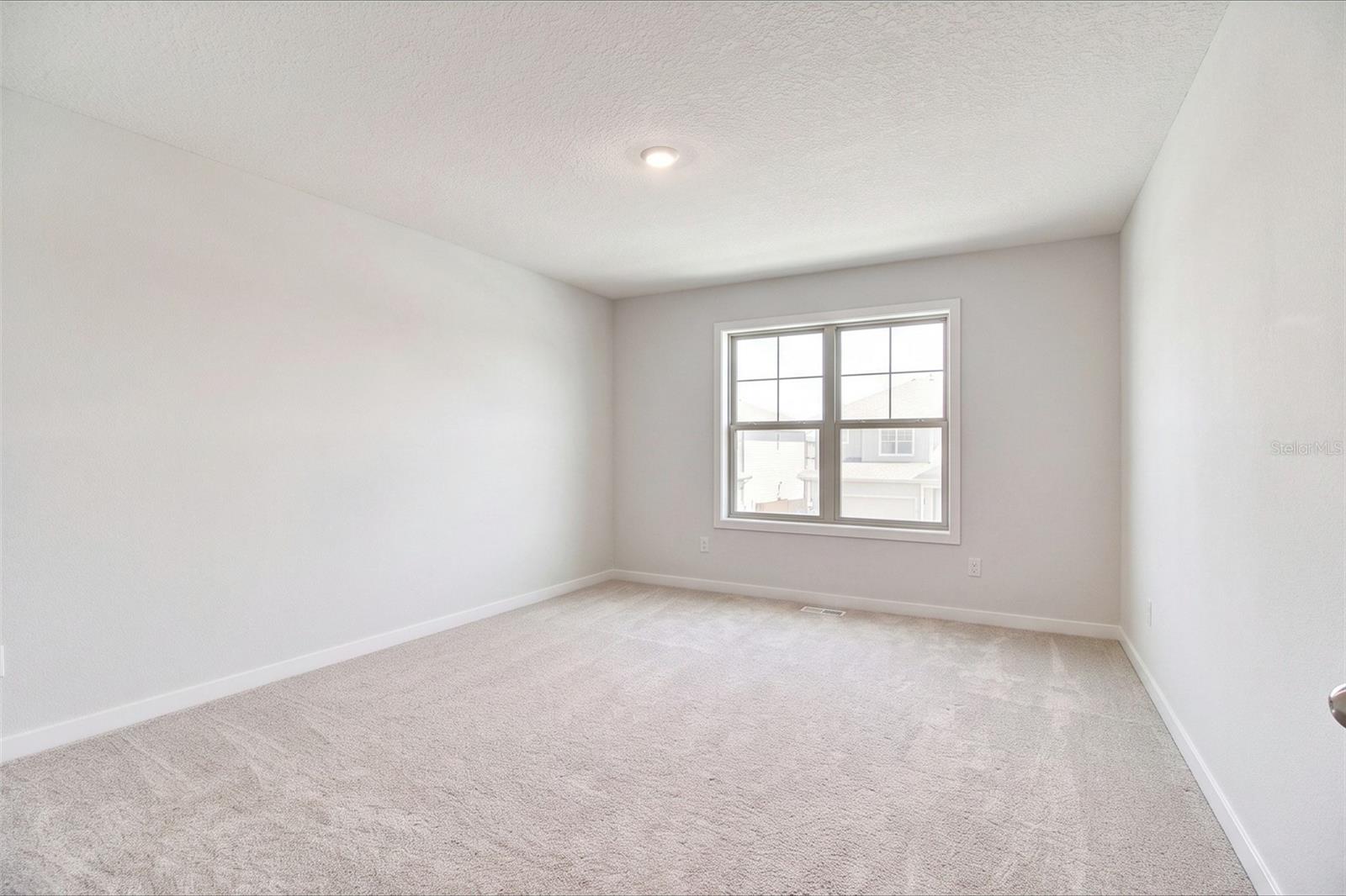 1510 TROPICAL OASIS AVE — photo 31