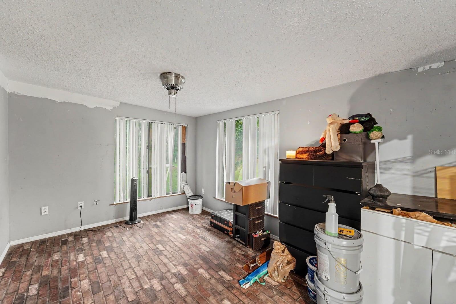 12789 CIRCLE LAKE DR — photo 5