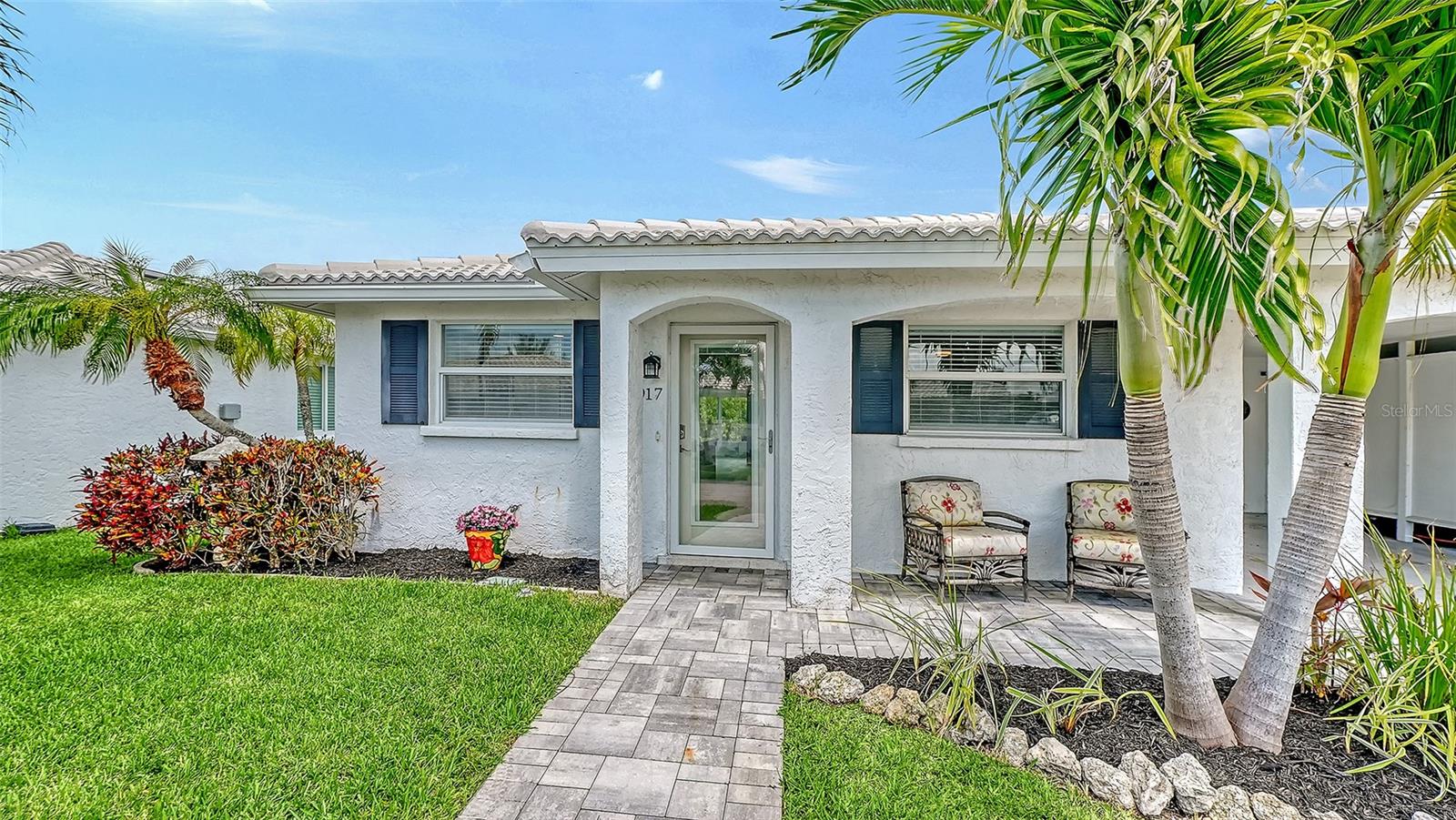 917 SPANISH DR N — photo 3