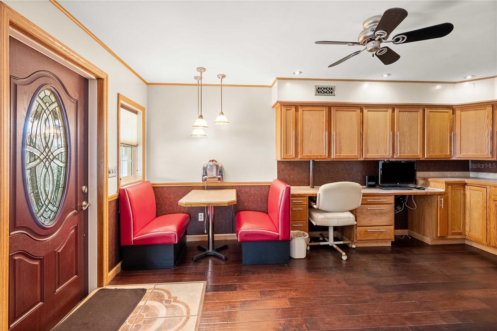 5244 JO ST — photo 15