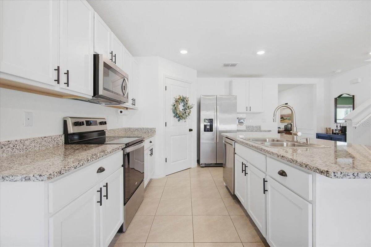 13543 MYLION WAY — photo 43