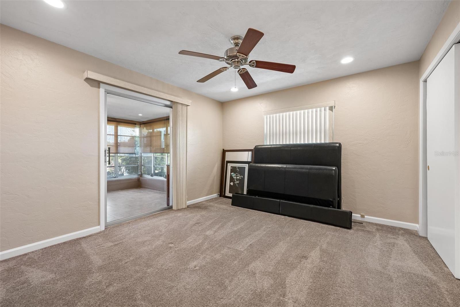 3323 SPRING MILL CIR — photo 28
