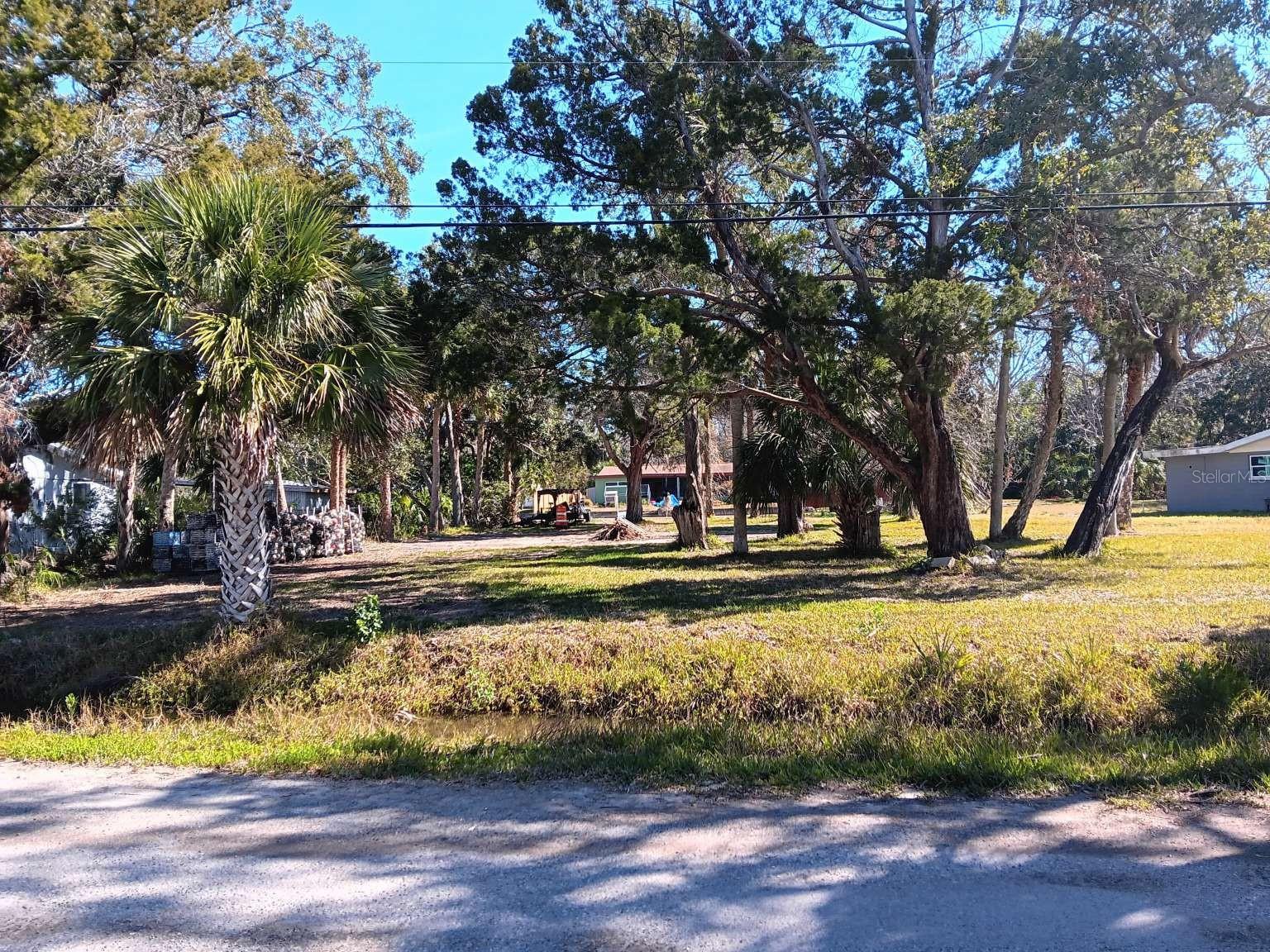 0 JILLS LN — photo 4
