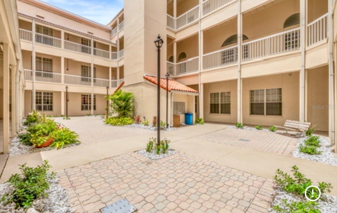 701 MIRROR LAKE DR N #120 — photo 47