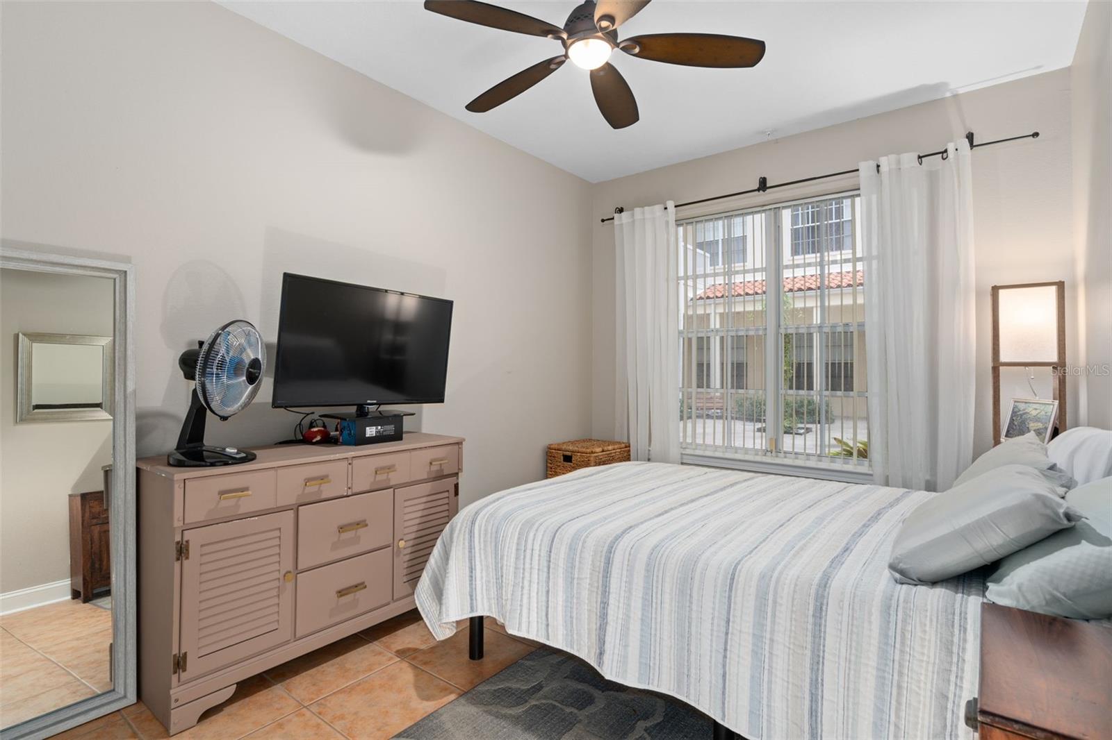 701 MIRROR LAKE DR N #120 — photo 32