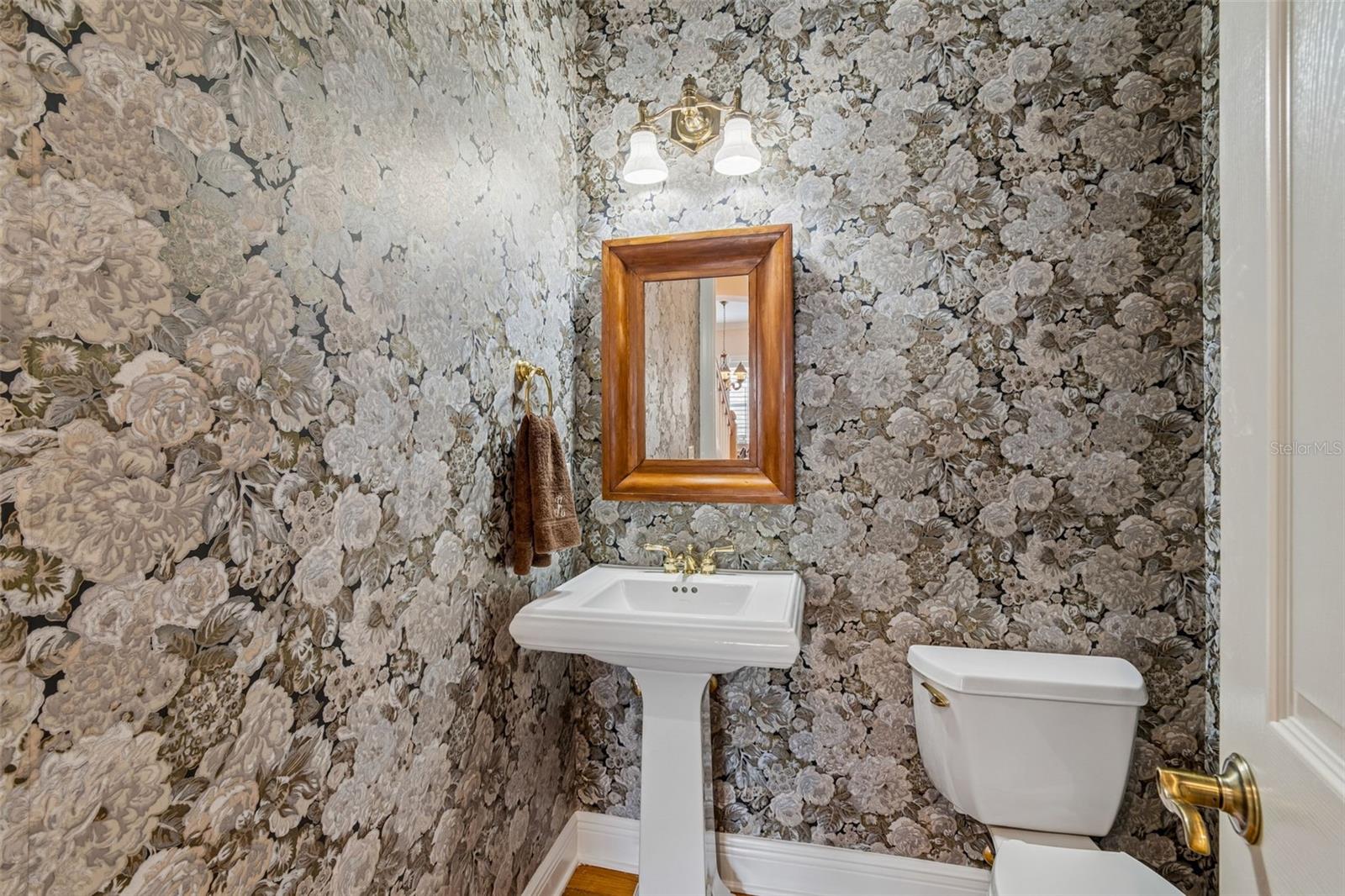 107 BERMUDA AVE — photo 14