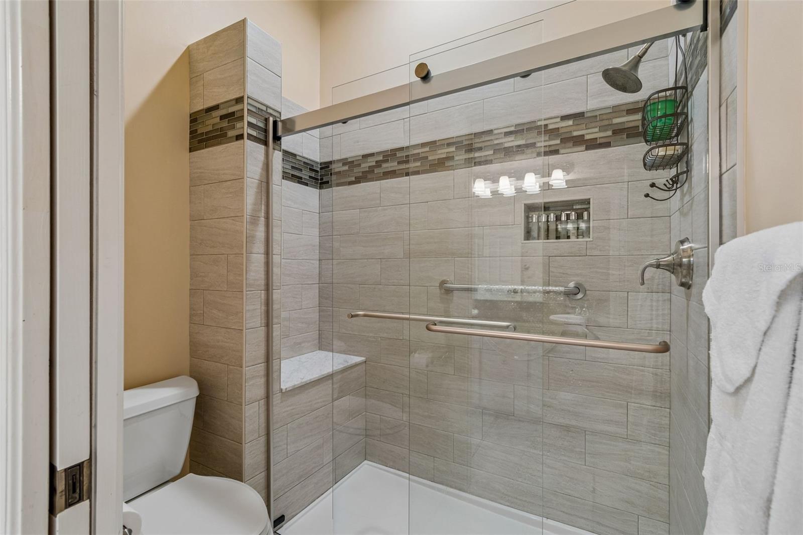 107 BERMUDA AVE — photo 47