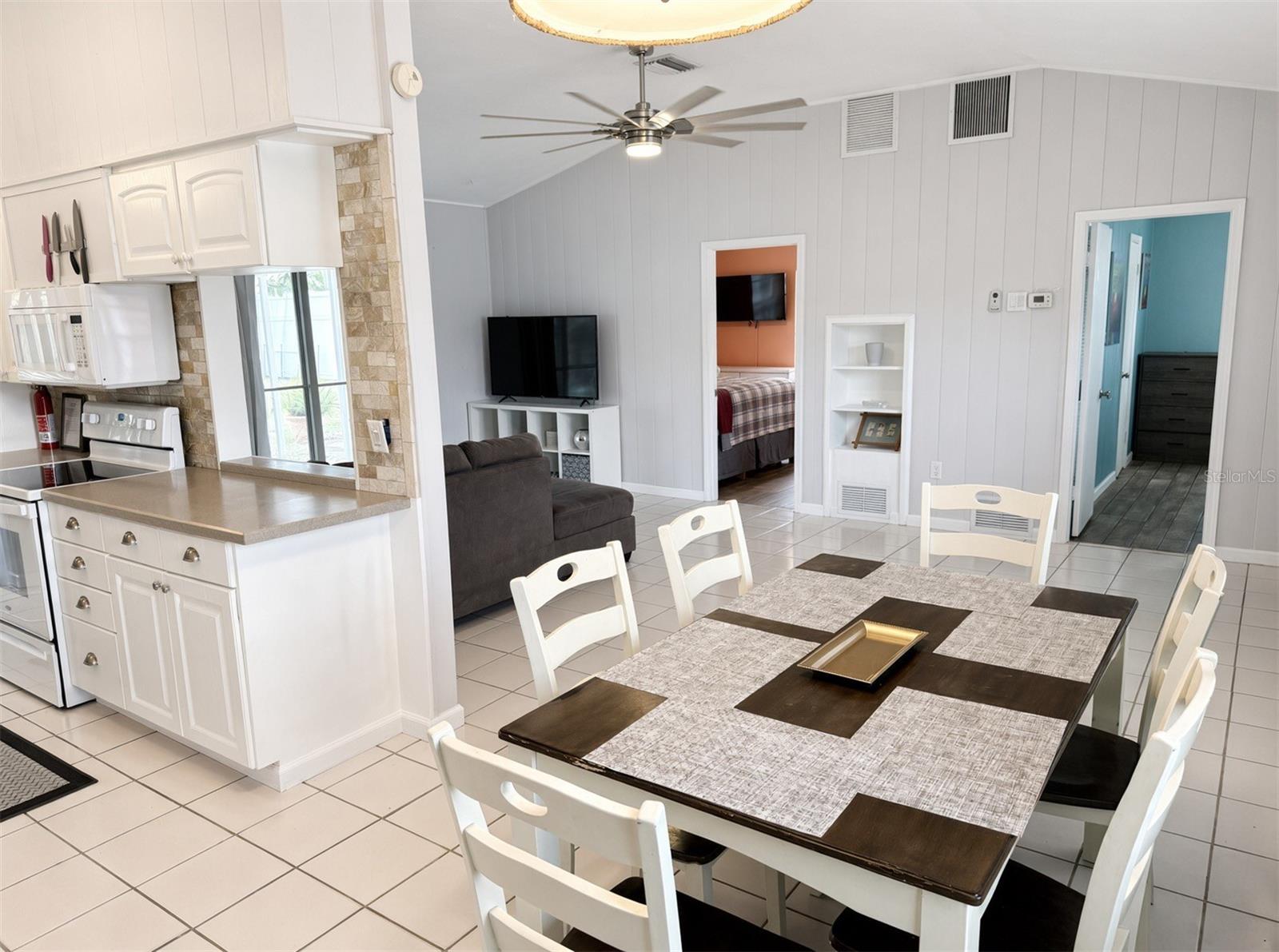 1837 BUCCANEER DR — photo 10