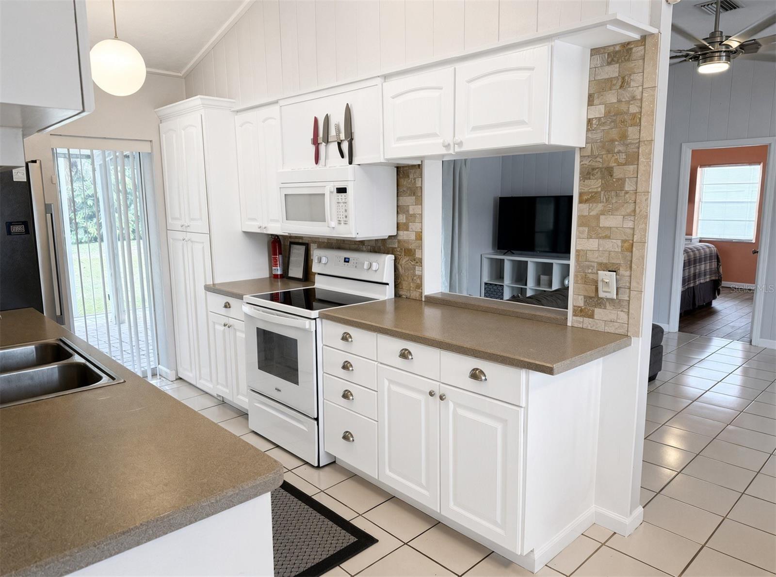 1837 BUCCANEER DR — photo 7