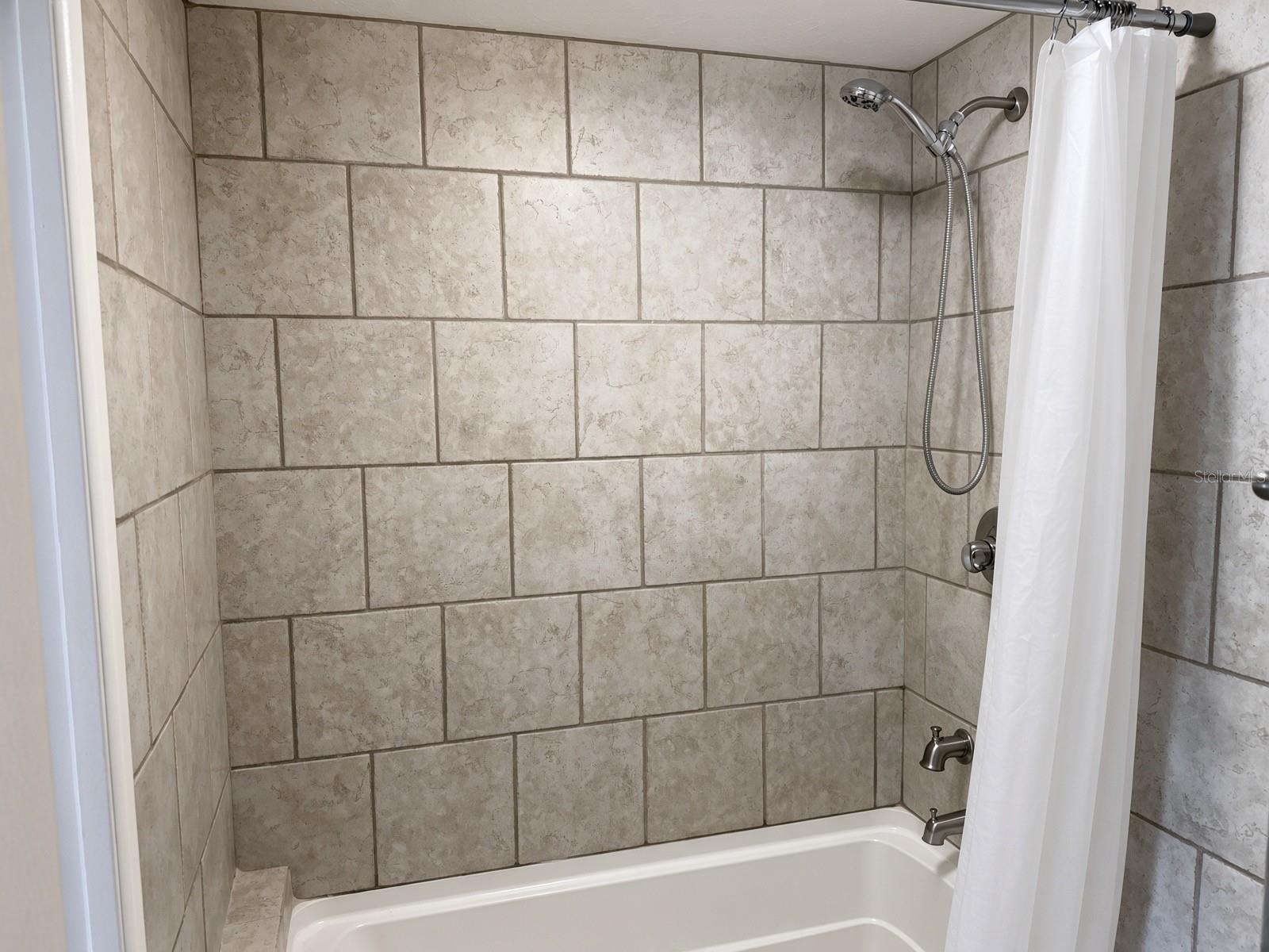 1837 BUCCANEER DR — photo 17