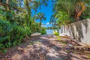 1837 BUCCANEER DR — photo 32