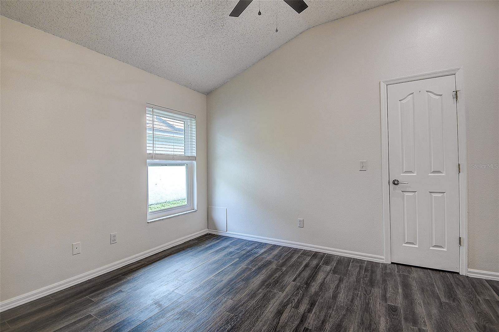 1709 SCOTCH PINE DR — photo 14