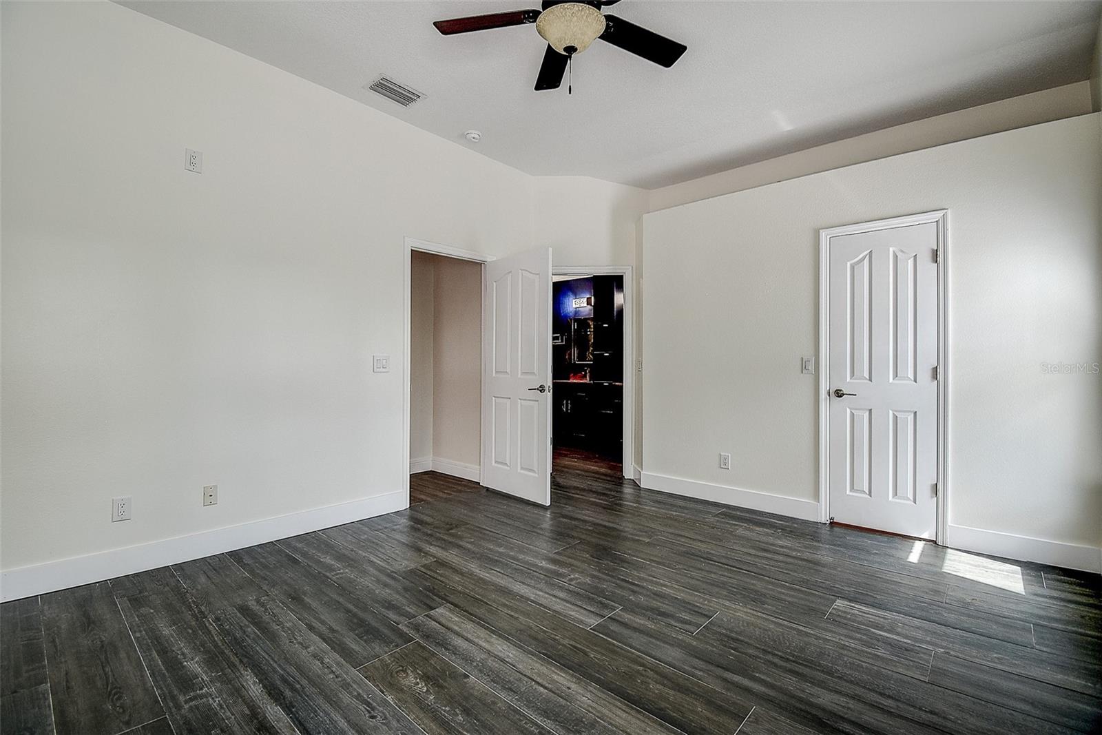 1709 SCOTCH PINE DR — photo 15